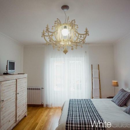 White Guest House Peniche Exterior foto