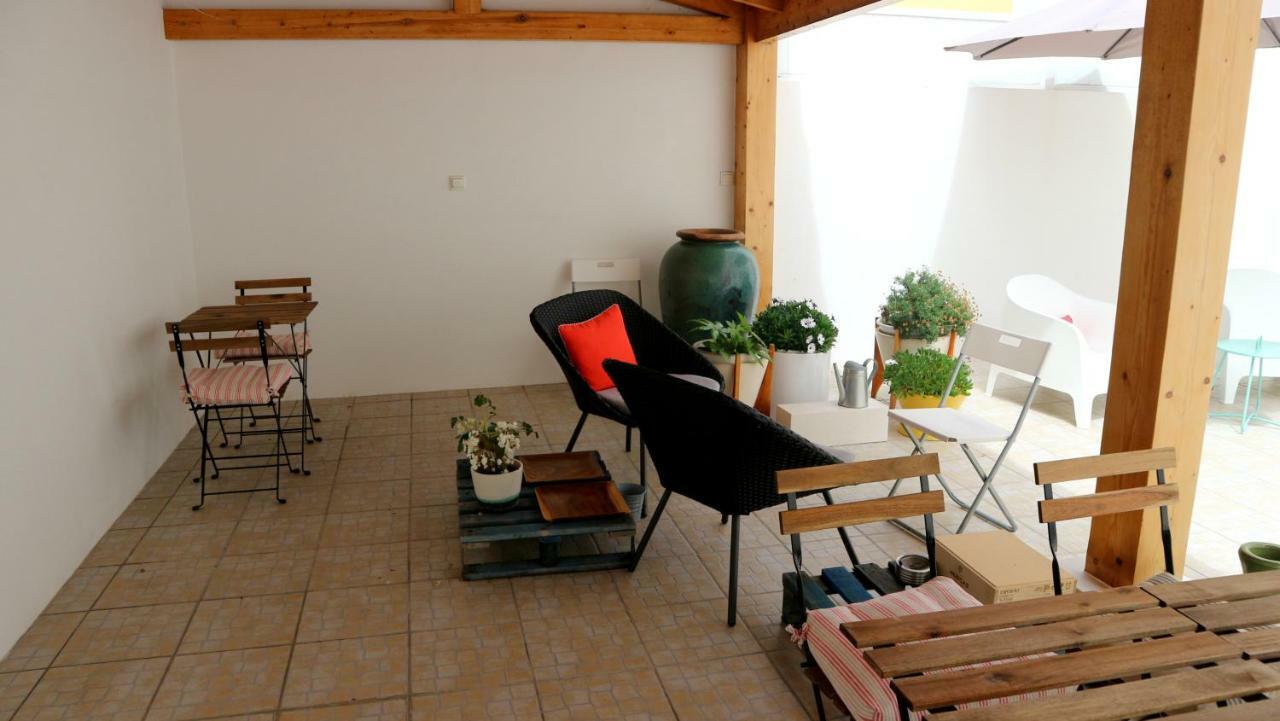 White Guest House Peniche Exterior foto